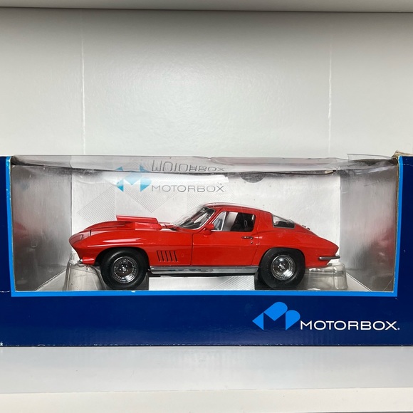 Rare 1967 Chevy Corvette Stingray Drag Car by Exoto - Picture 3 of 15
